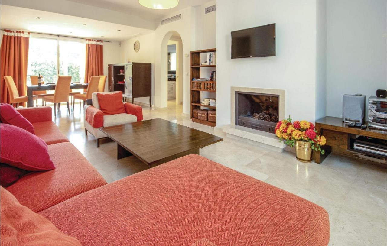 Beautiful In Marbella-cabopino With 2 Bedrooms, Wifi And Outdoor Swimming Pool Apartamento *